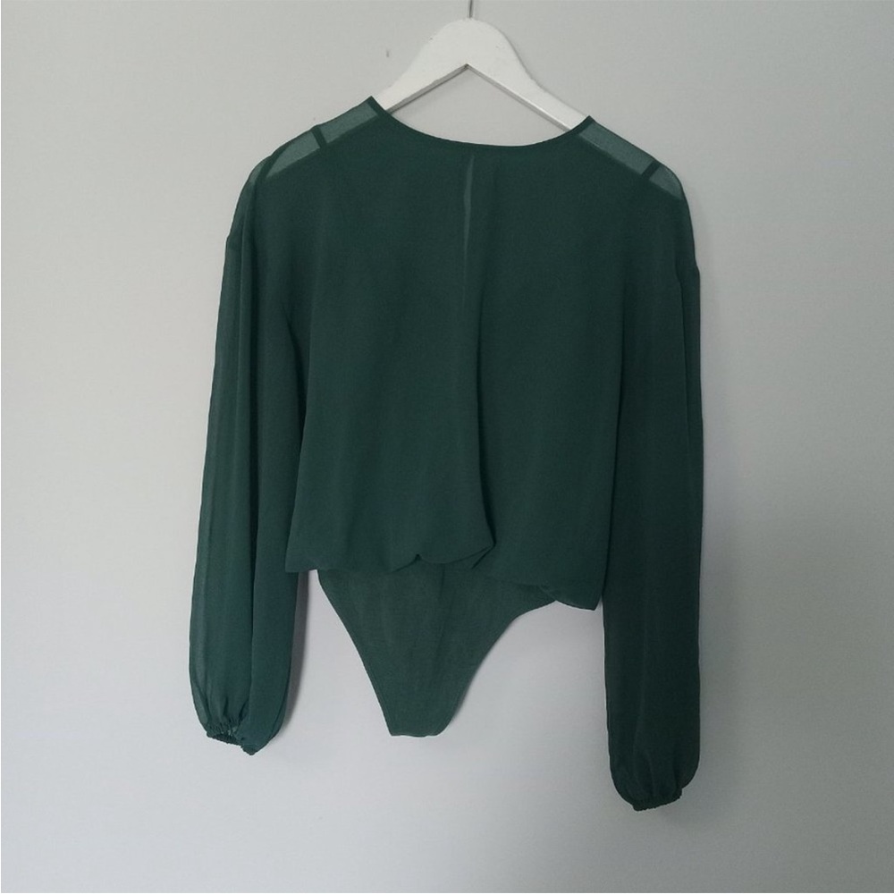 Blouse - Picture 2 of 3